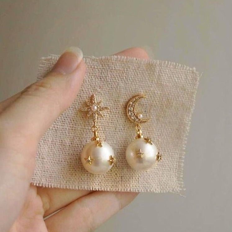 Star and Moon Pearl Earring