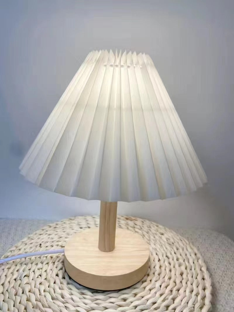 Nordic Pleated Table Lamp DIY