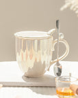 Pearl Ceramic Mug With Lid