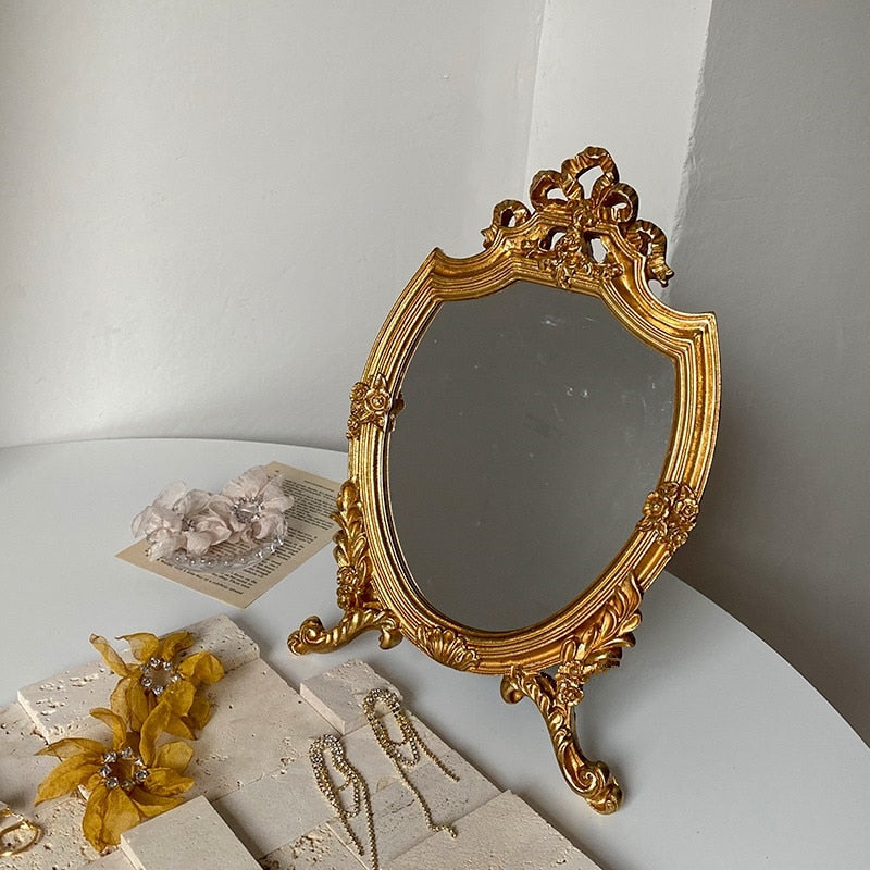 Retro Vanity Mirror