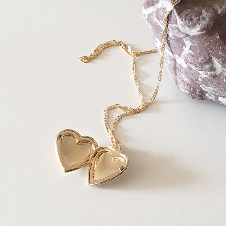Vintage Heart Locket Necklace