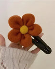 Daisy Plush Crochet Claw