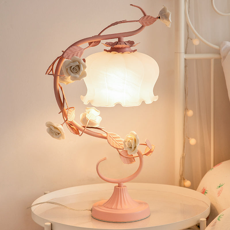 Vintage Flower Branch Lamp