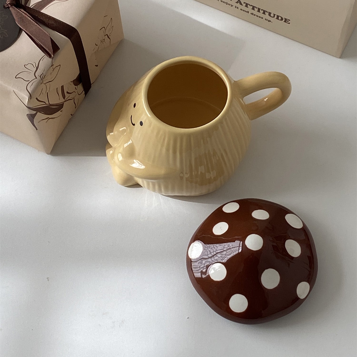 Cute Mushroom Ceramic Mug with Lid