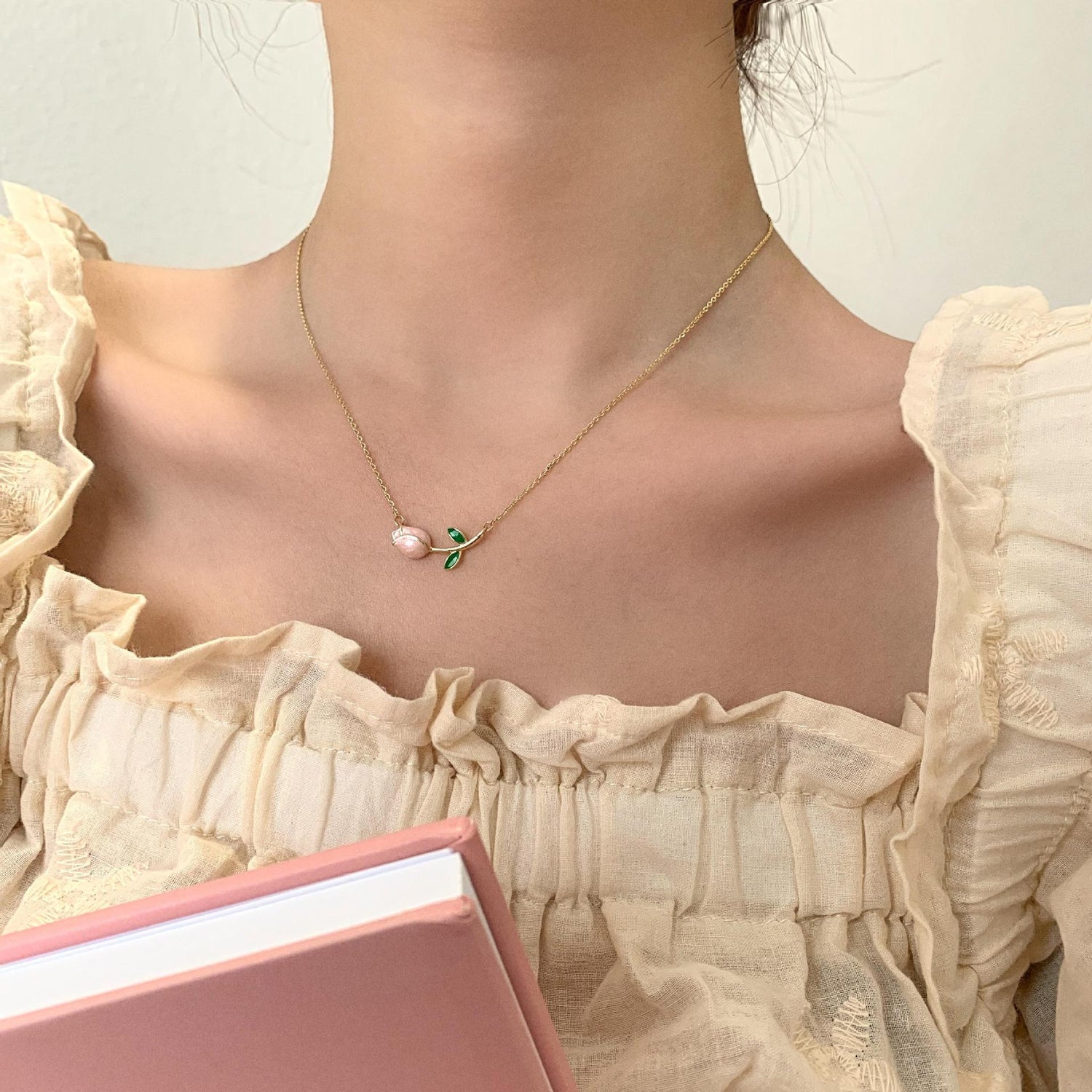 French Pearl and Tulip Necklace