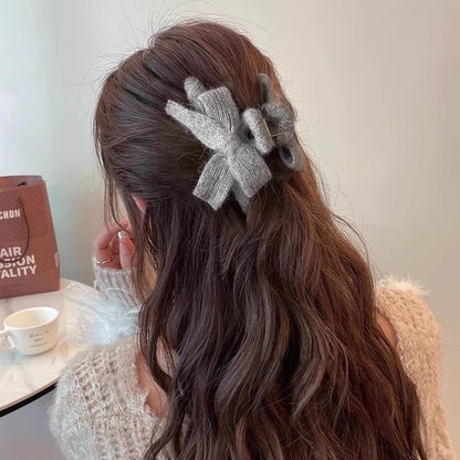 Knitted Bow Hair Claw Clip