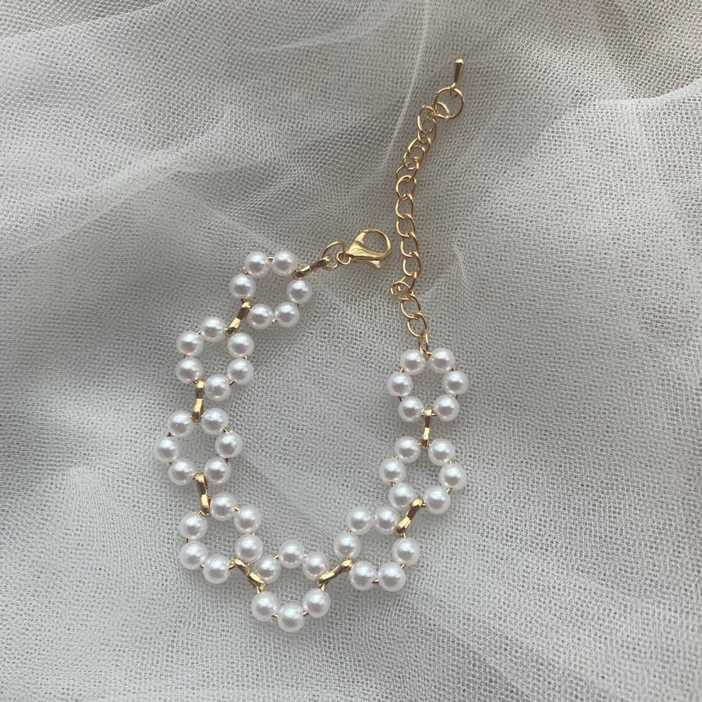 Flower Pearl Necklace and Bracelet