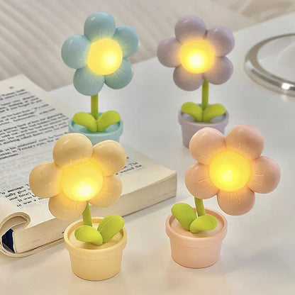 Mini Flower Table Lamp