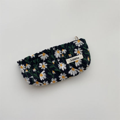 Daisy Embroidery Make Up Bag