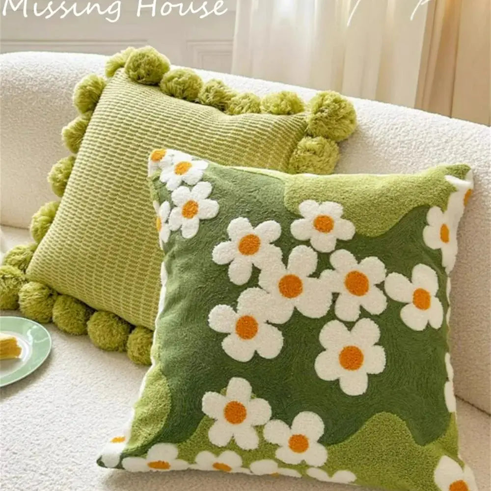 Embroidered Daisies Moss Pillowcase