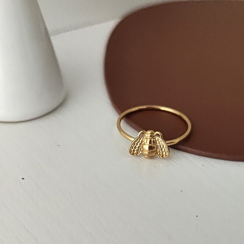 Bee Ring