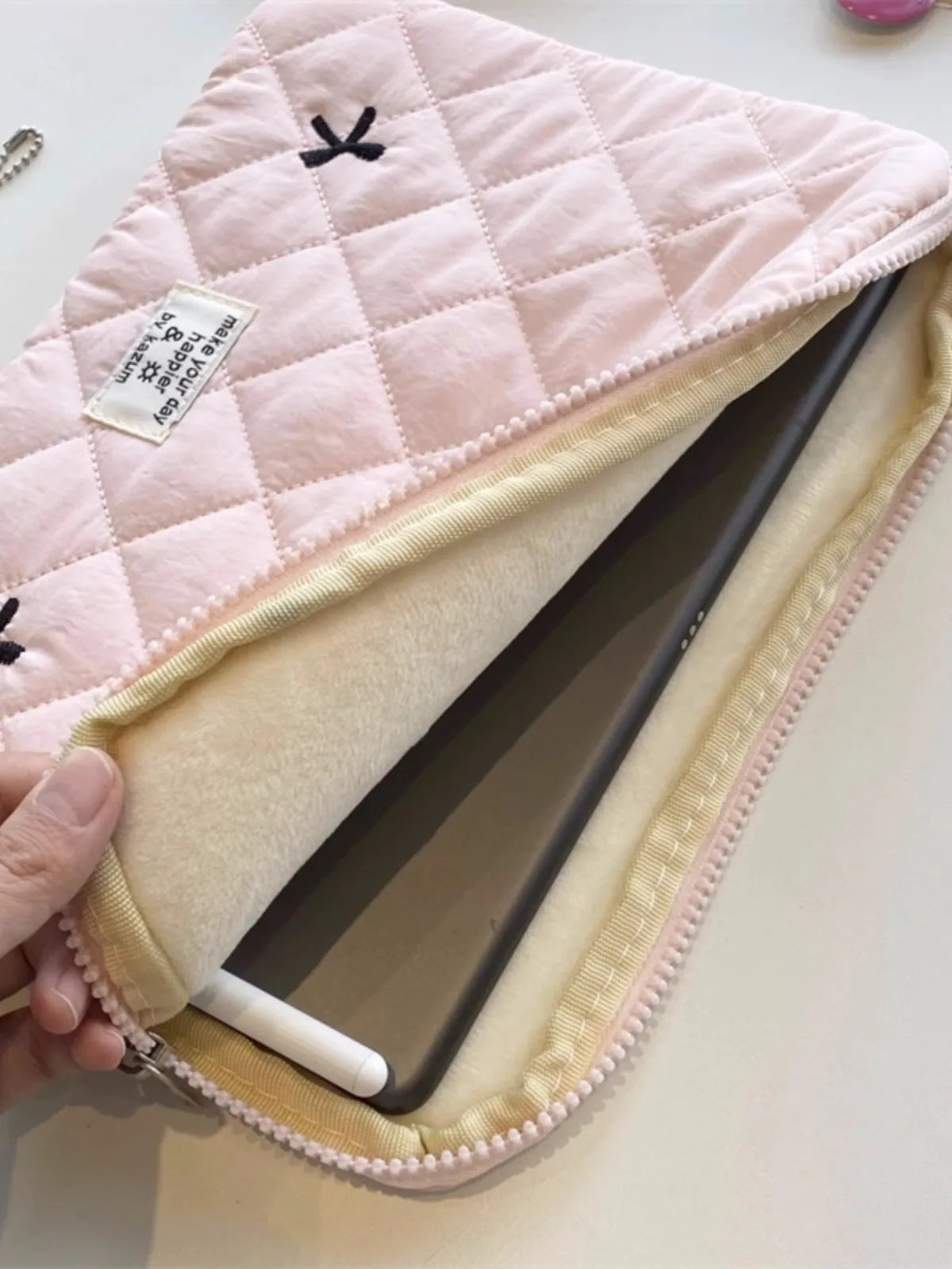 Pretty in Bow iPad &amp; Laptop Pouch