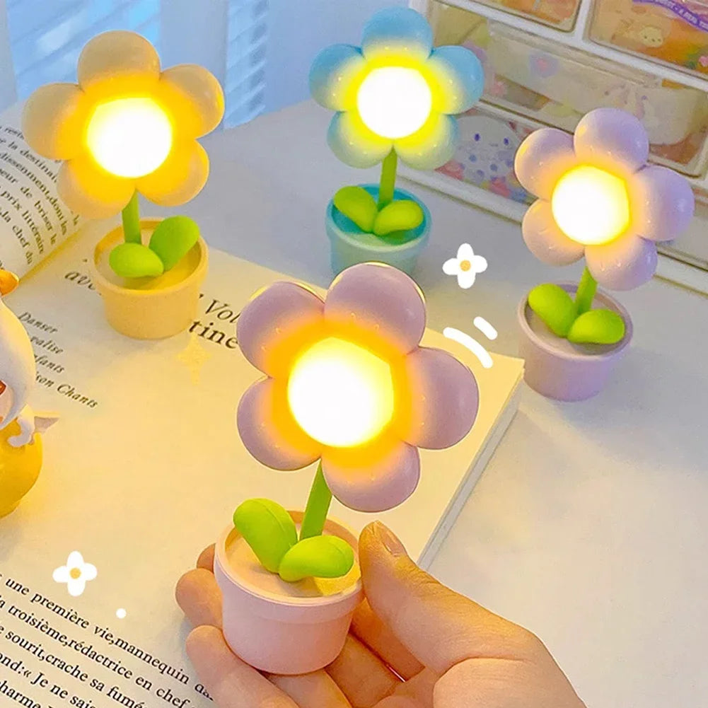 Mini Flower Table Lamp