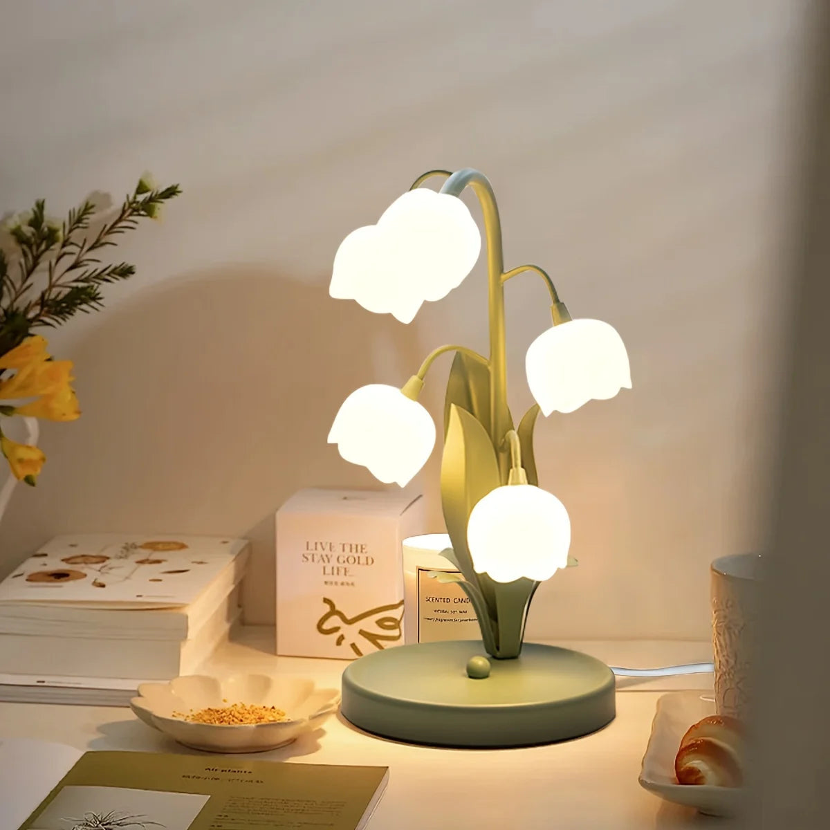 Lily of The Valley Green Table Lamp