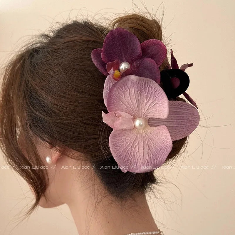 Orchid Pearl Hair Claw Clip