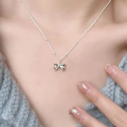 Silver Bow Necklace