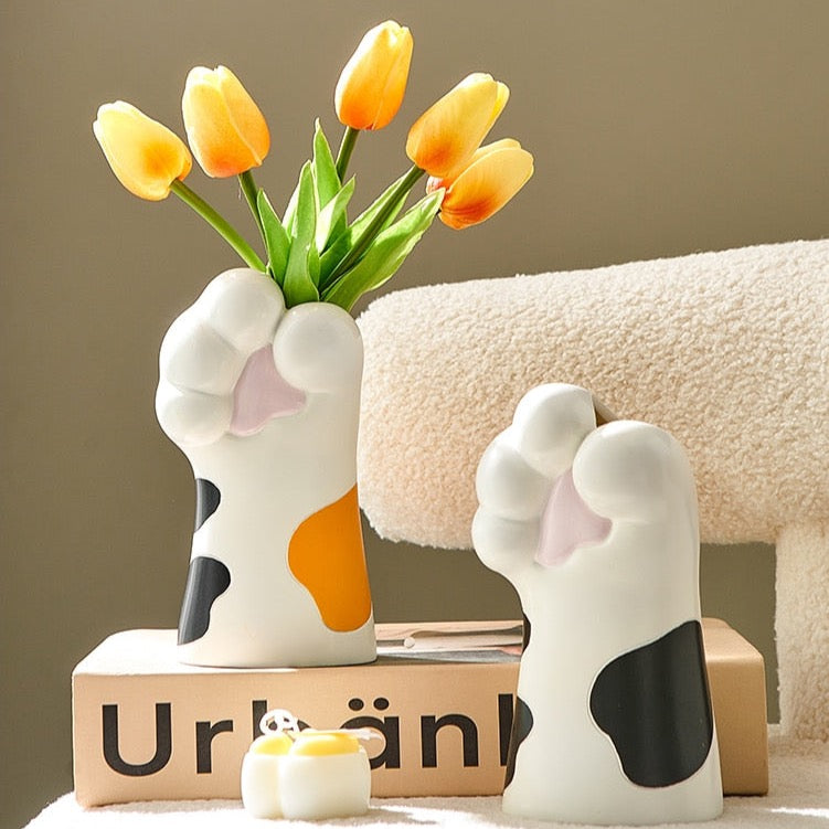 Cat Claw Vase