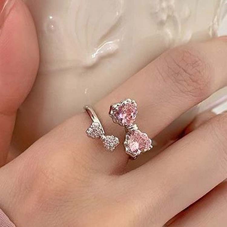 Y2K Pink Rhinestone Rings