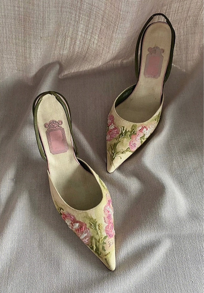 Floral Embroidered Pointed Toe Heels