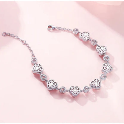 Charming Lady Heart Bracelet