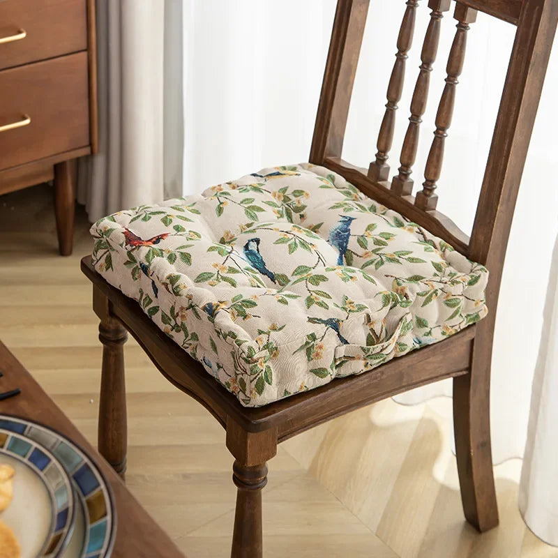 Flower Themed Pleated Seat Cushion