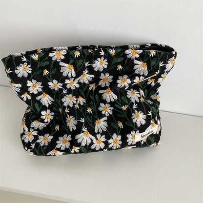 Daisy Embroidery Make Up Bag