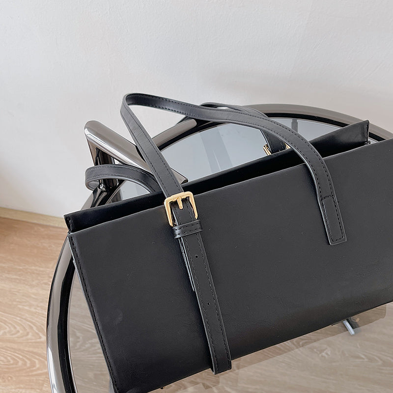 Minimal Shoulder Bag