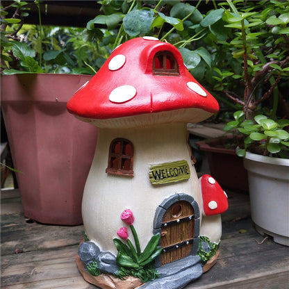 Mushroom House Solar Lamp