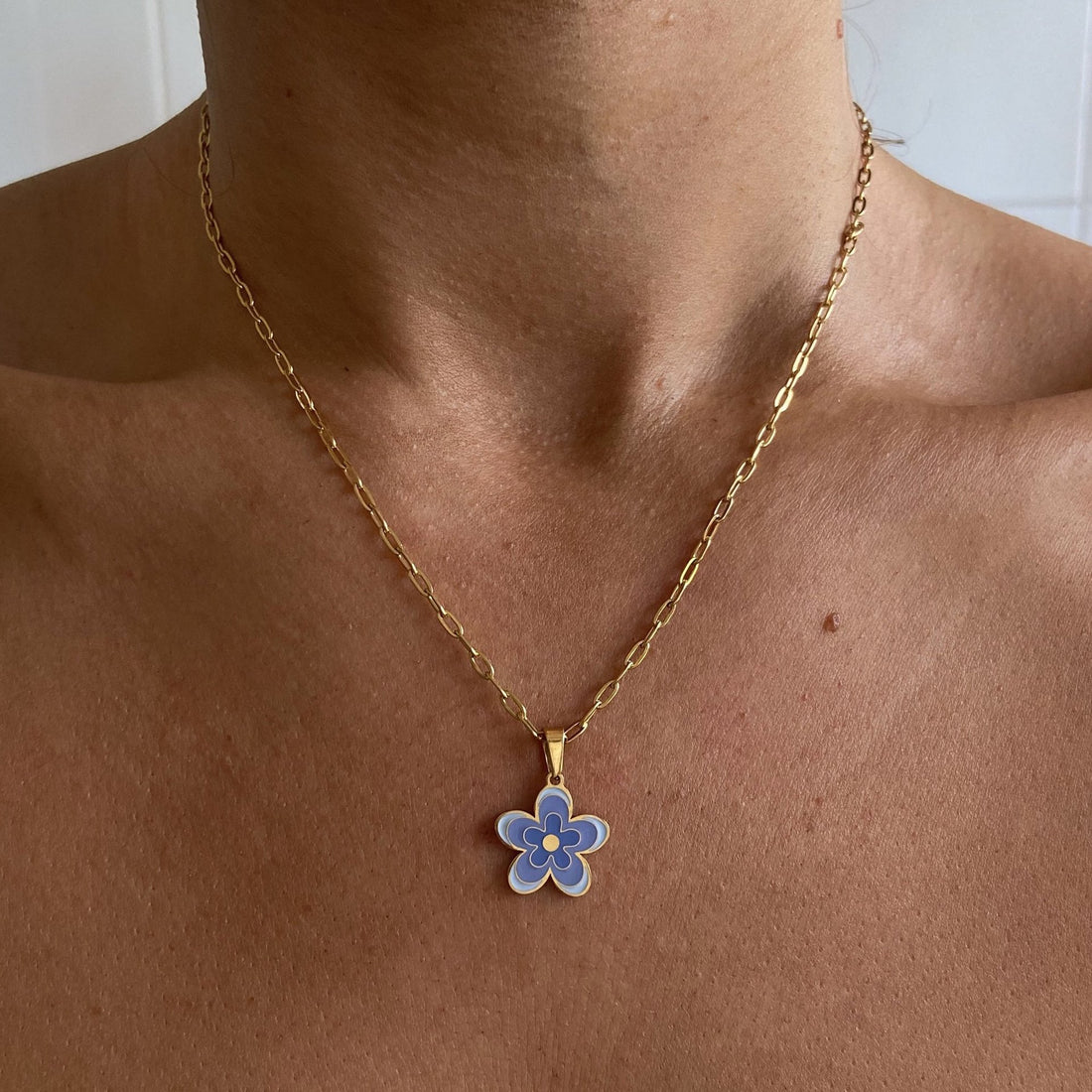 Flower Pendant Necklace