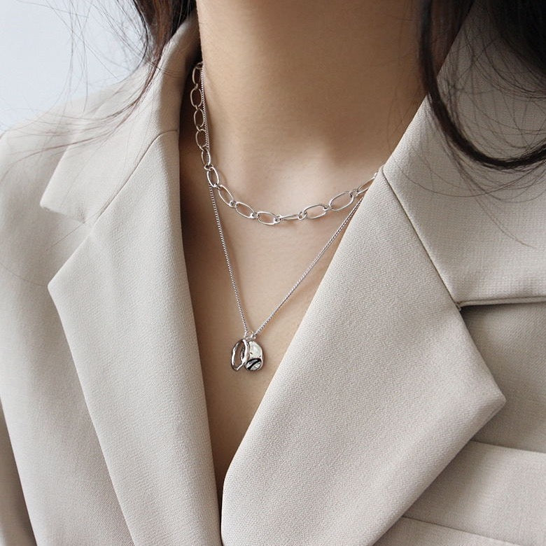 Dainty Dot Necklace