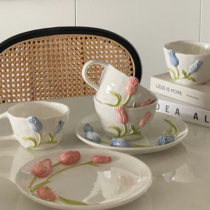 Tulip Ceramic Set