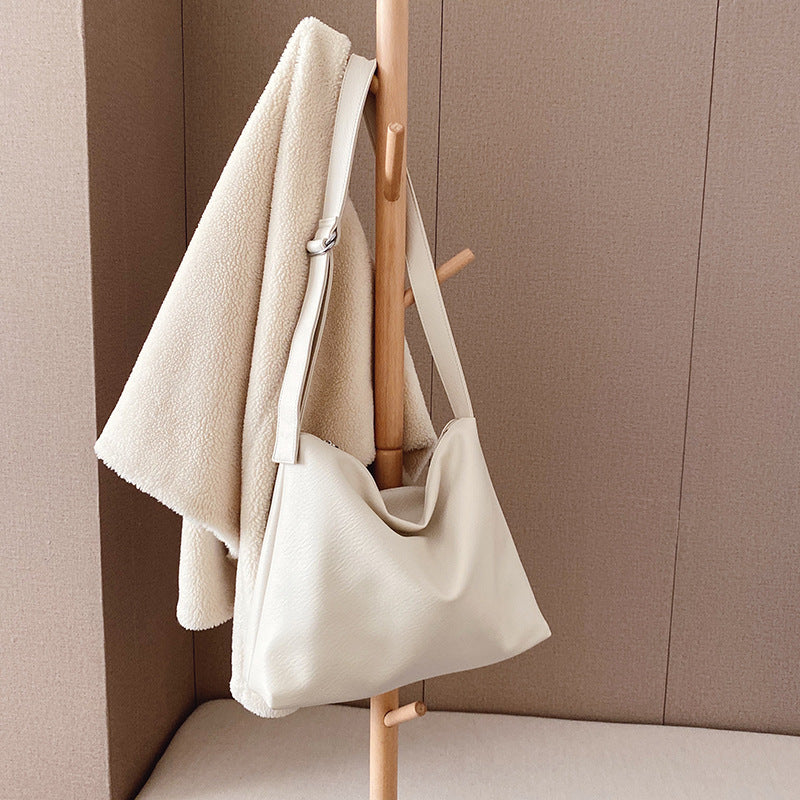 Minimal Leather Shoulder Bag