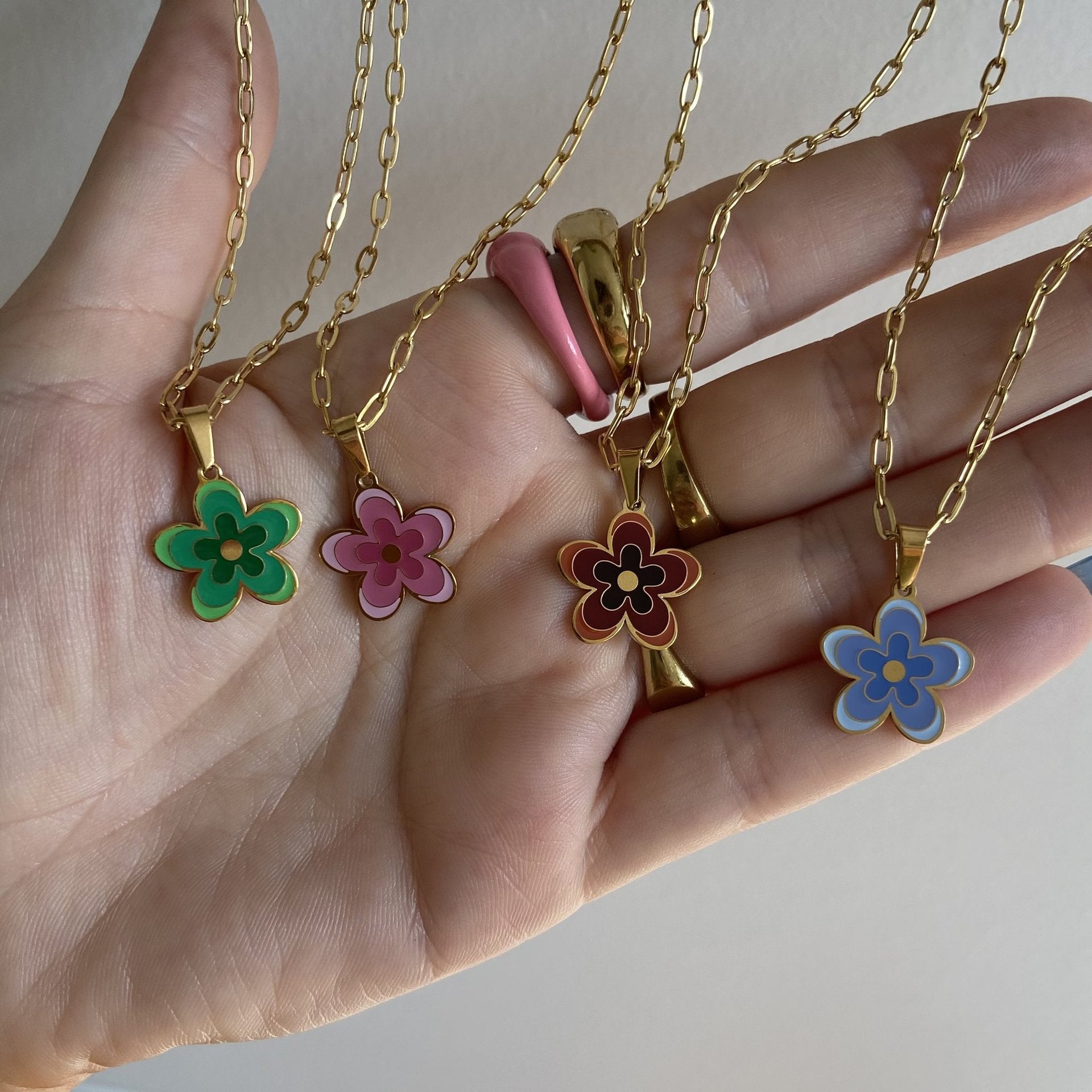 販売商品の販売 golfwang FLOWER PENDANT NECKLACE | www.takalamtech.com