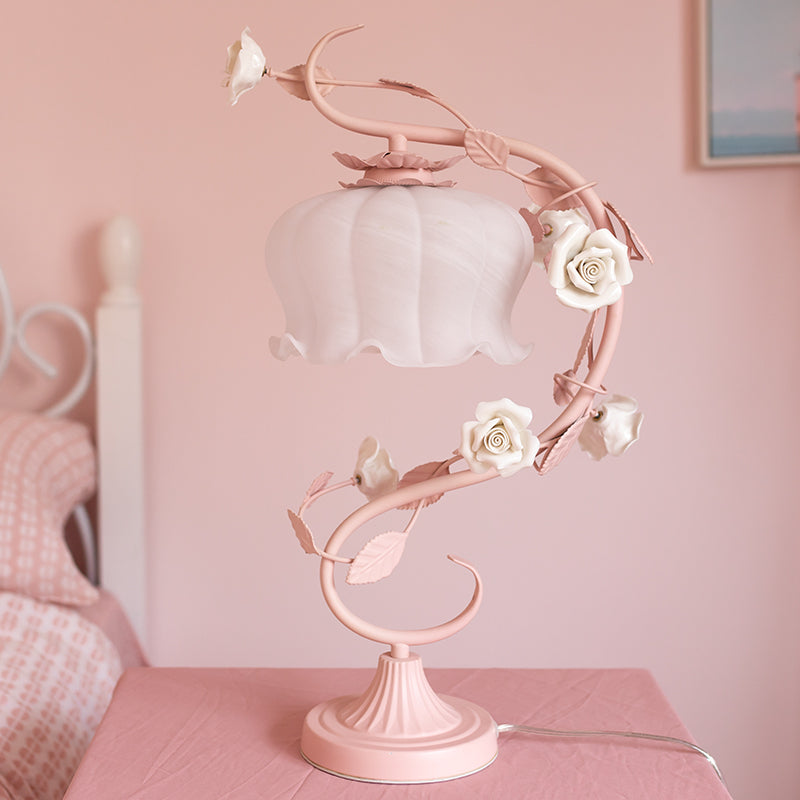 Vintage Flower Branch Lamp