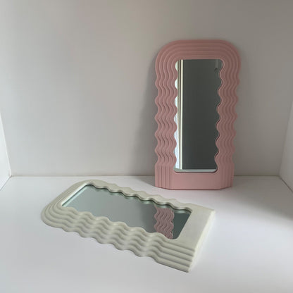 Wave Mirror