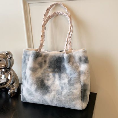 Painting Wool Shoulder Bag