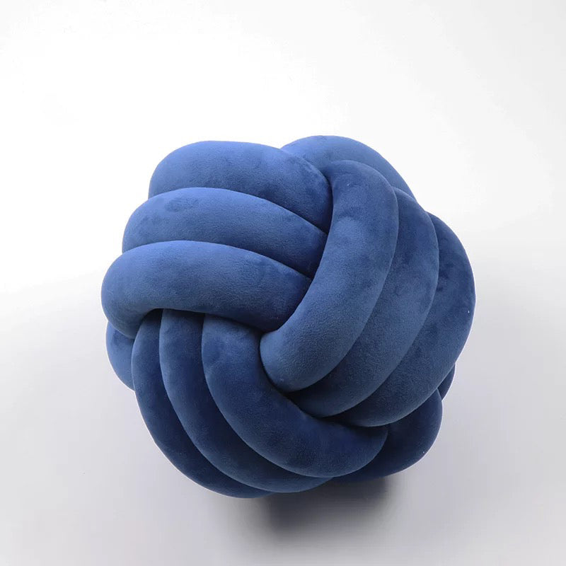 Hand Knot Pillow