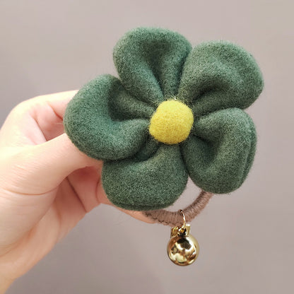 Daisy Plush Hair Tie