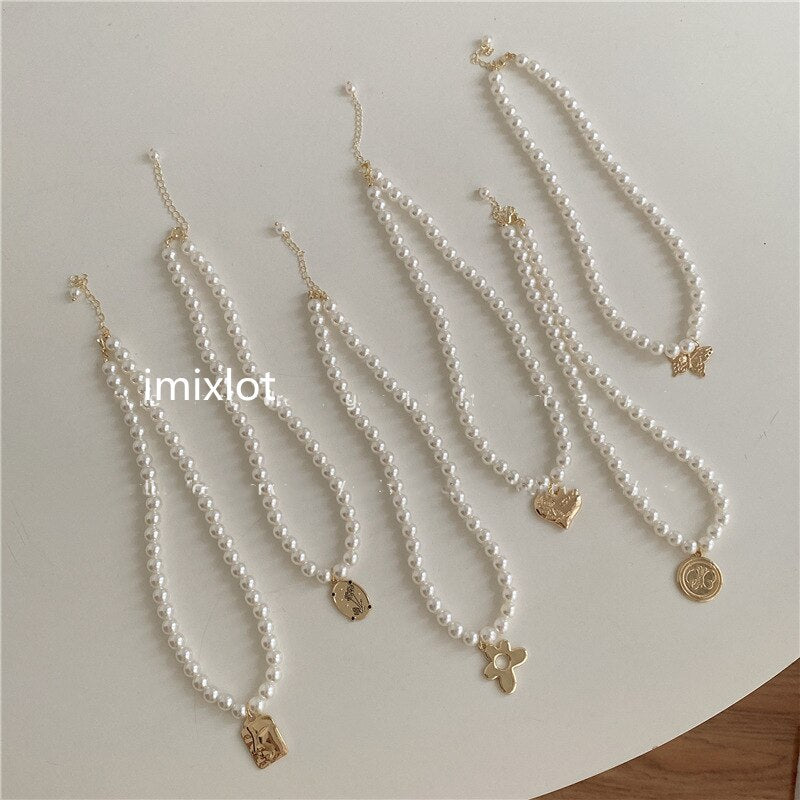 Vintage White Pearl Golden Necklace