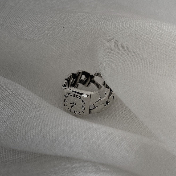 Vintage Clock Ring