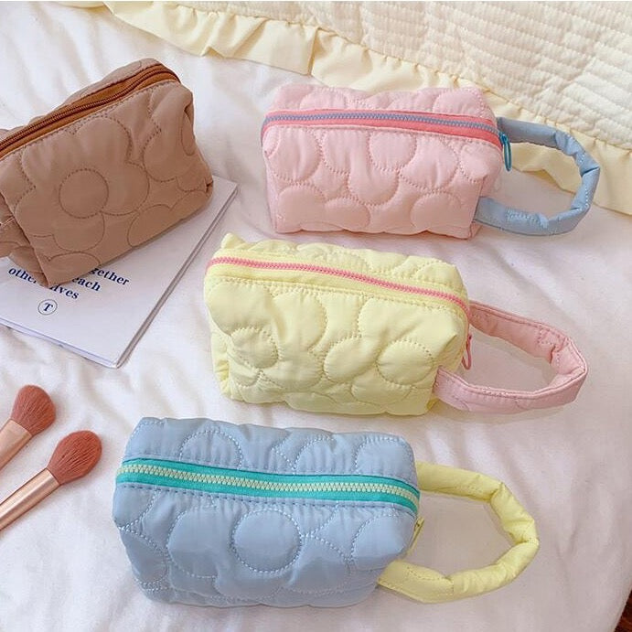 Cute Wrist Make Up Pouch