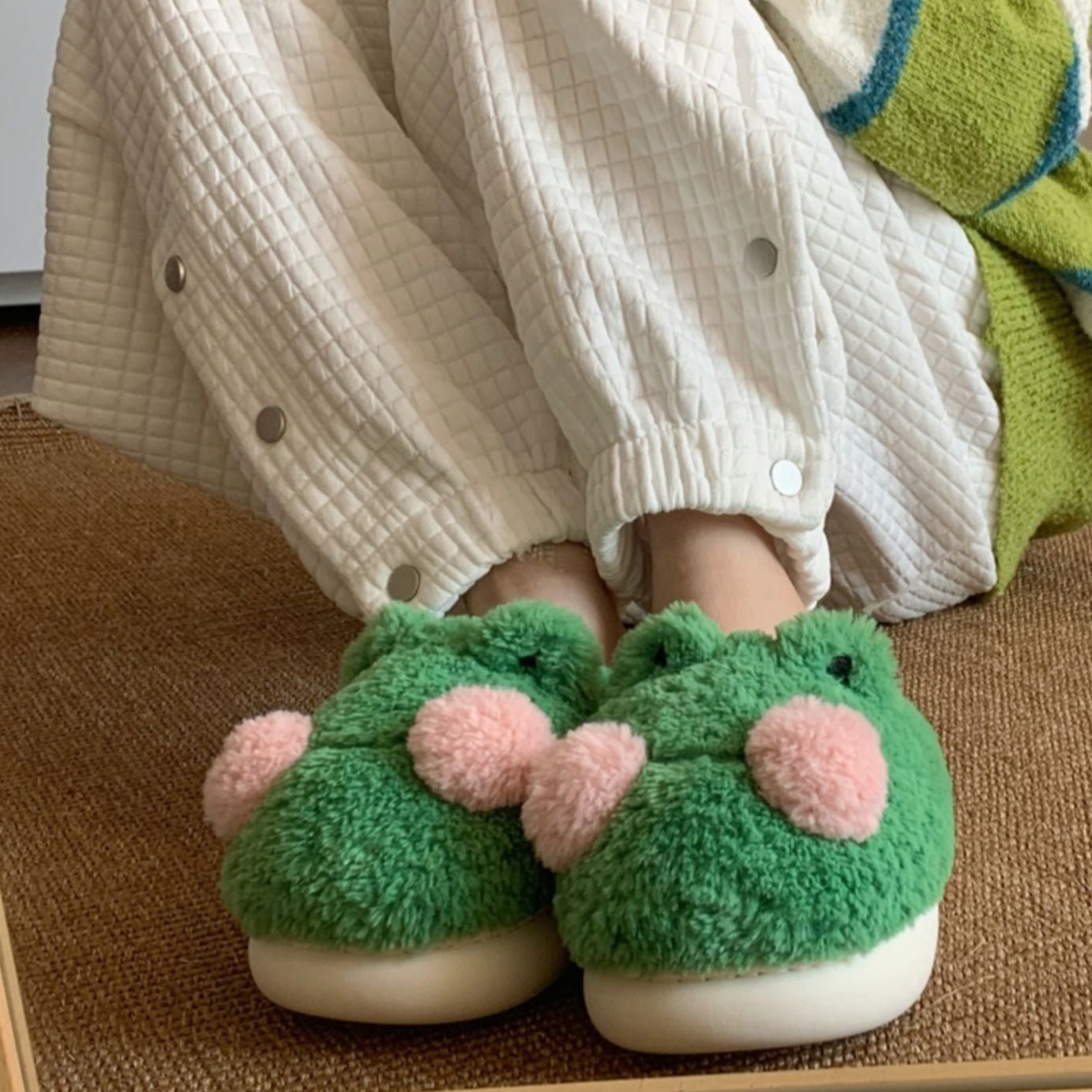 Cute Frog Slippers