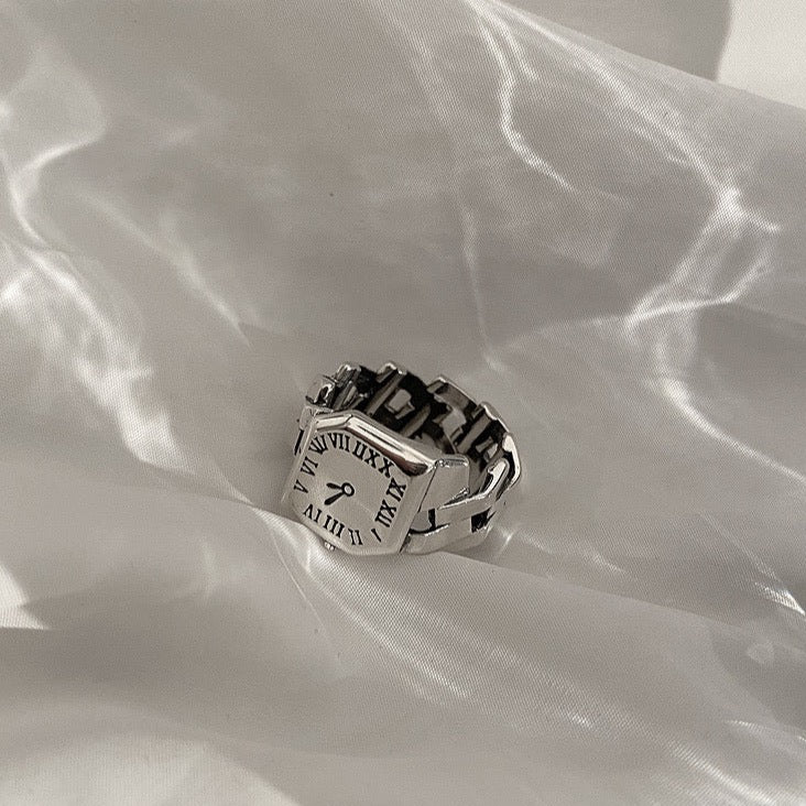 Vintage Clock Ring