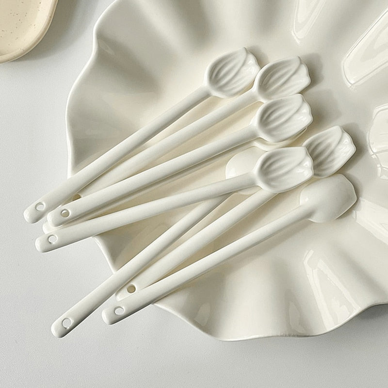 Tulip Dessert Spoon