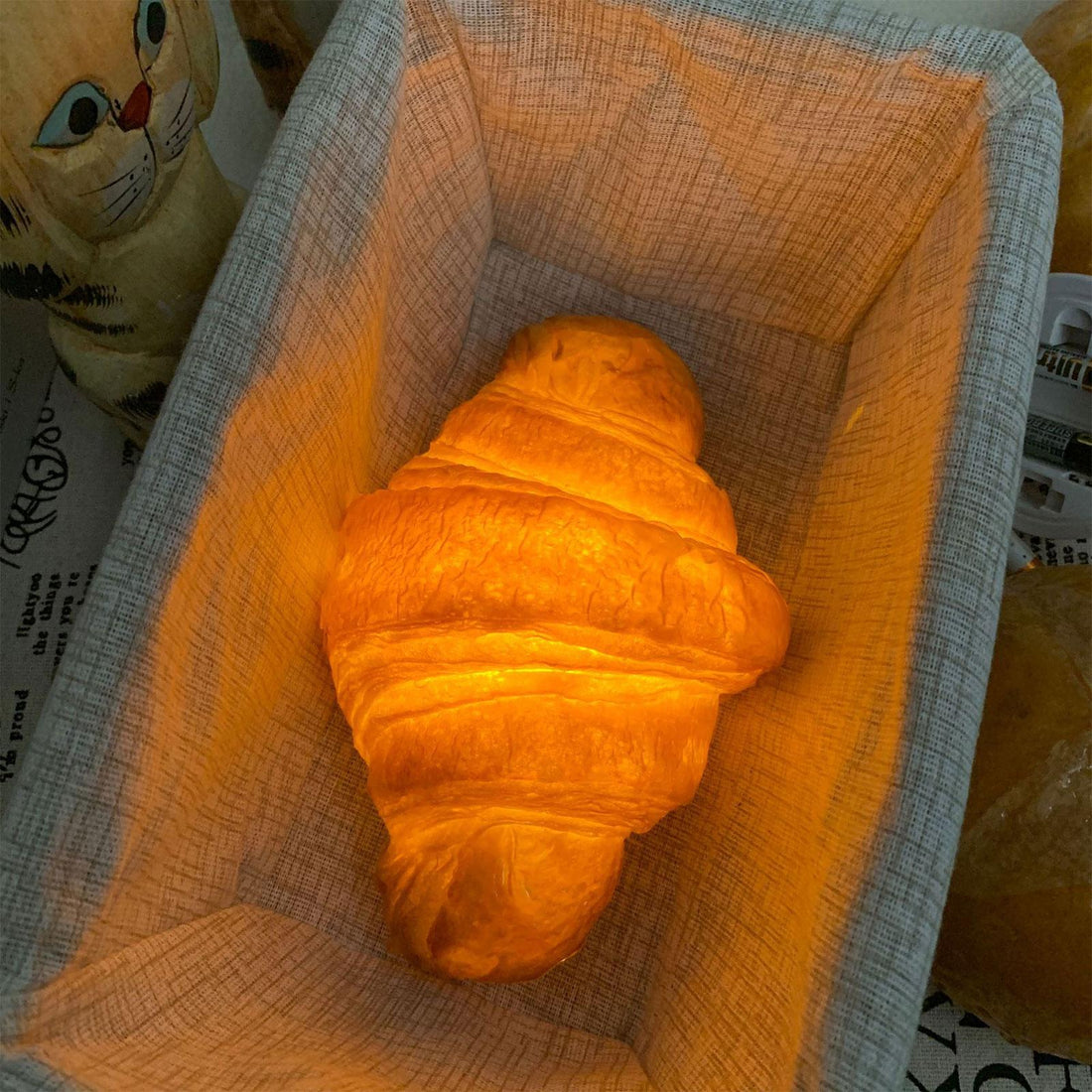 Croissant Bread Light