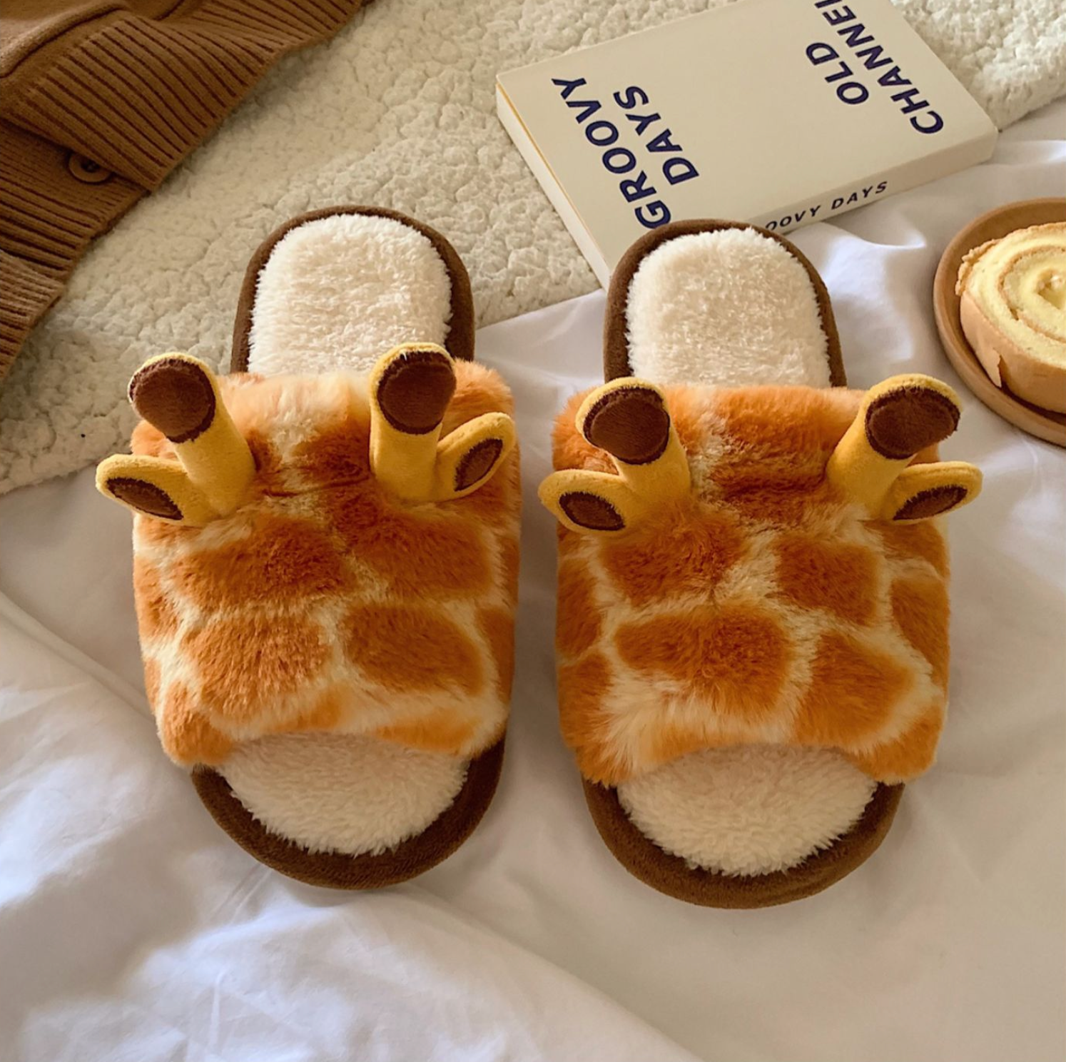 Plush Giraffe Slippers