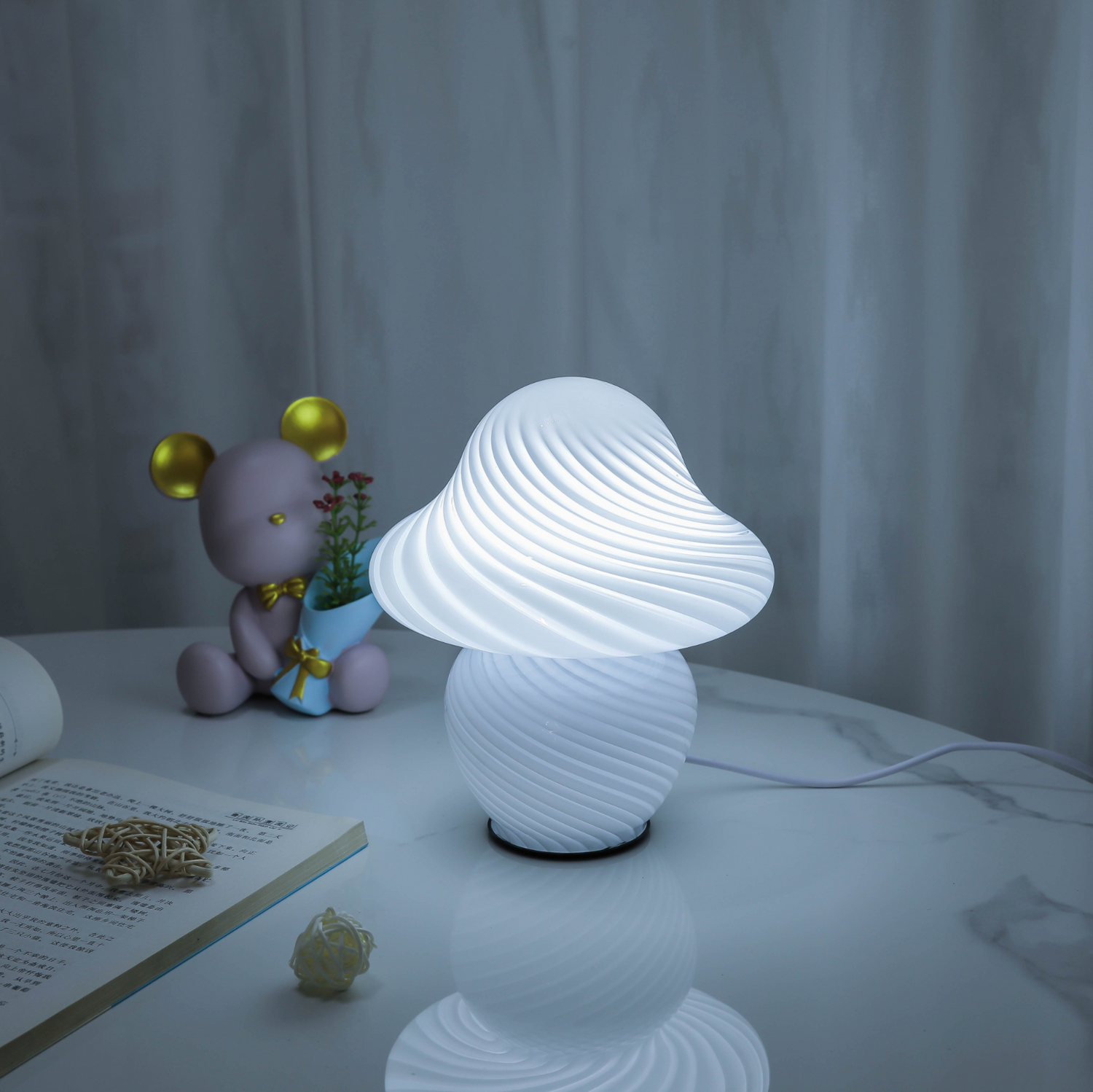 Mushroom Desk Lamp