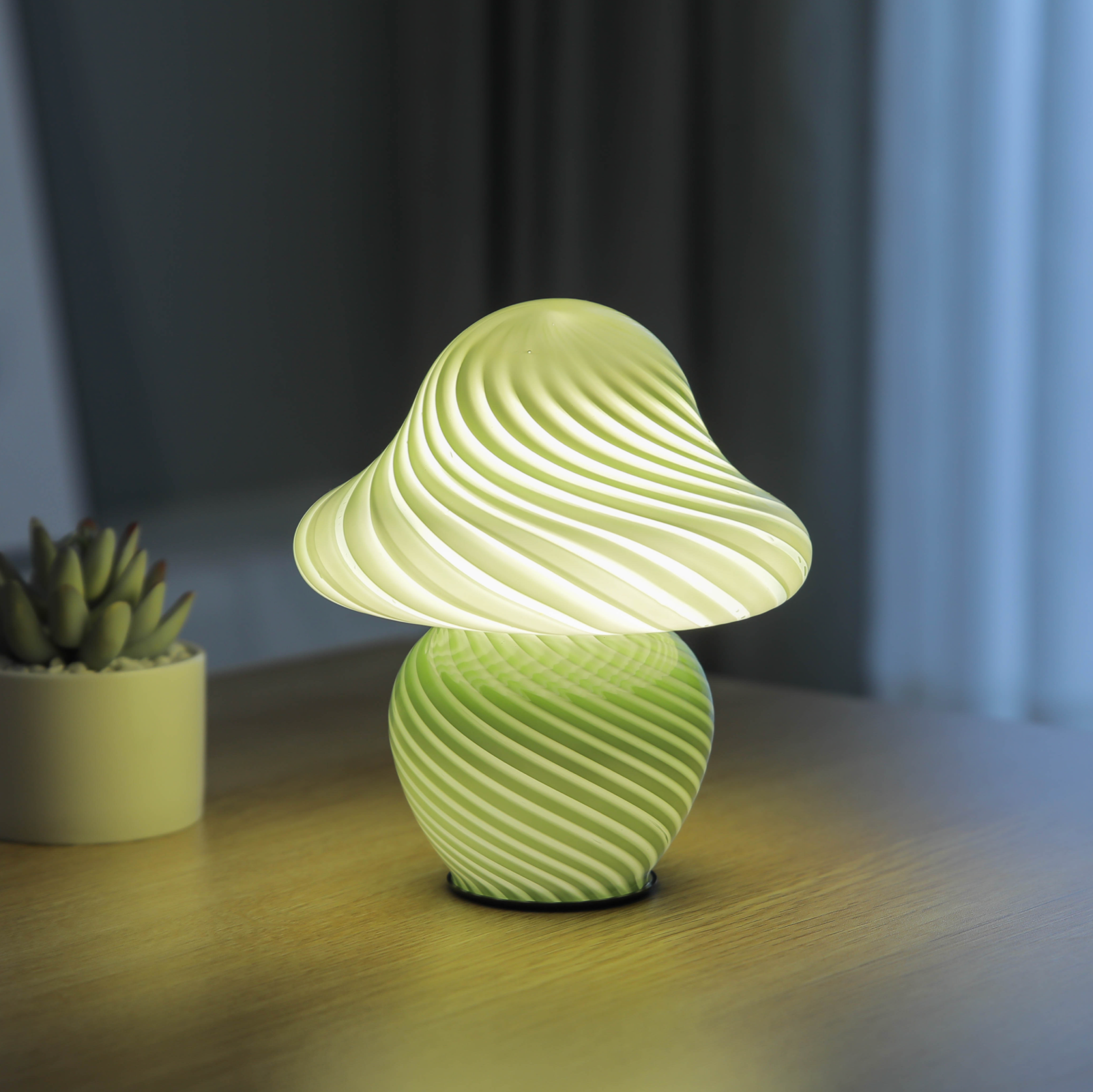 Mushroom Desk Lamp