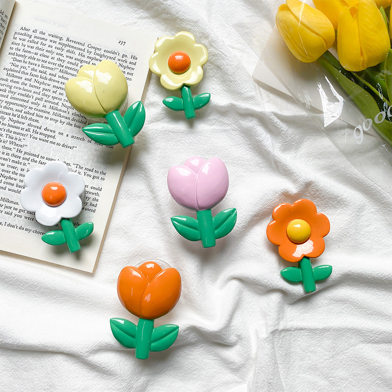 Tulip and Daisy Pop-Socket