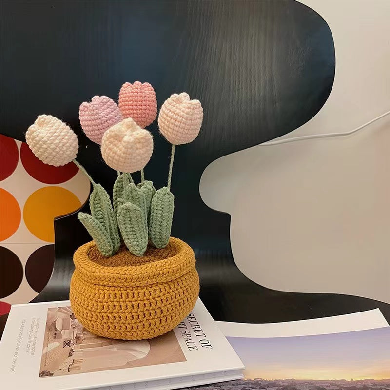 DIY Crochet Tulip Pot